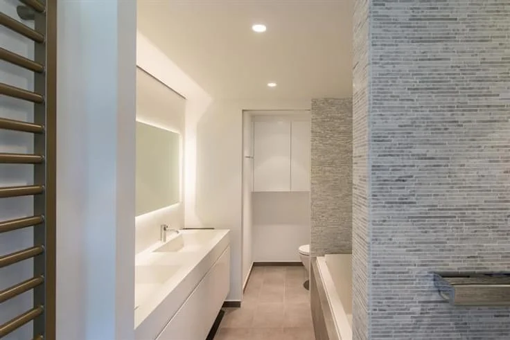 Modern Apartment — Paje